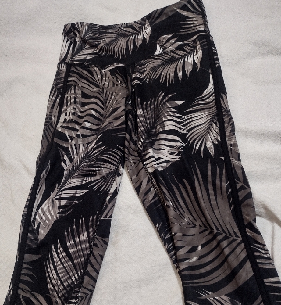 Champion size medium women's leggings